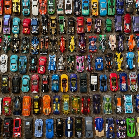 Bundle of 20 Hot Wheels Car for, $15.00
Pre Owned ( Mattel) - Picture 7 of 16